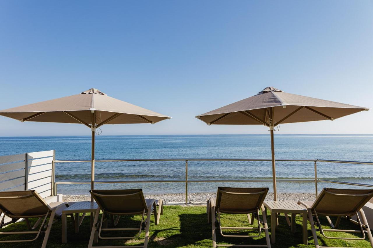 Deux Paradis, A Beachfront Retreat, By Thinkvilla Rethymno  ภายนอก รูปภาพ